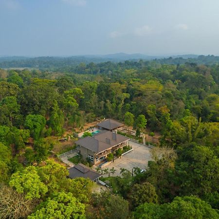 Coffee & Mist Luxury Villa- Comp Breakfast, Pool, Lounge, And Coffee Estate By Stayvista Мадікері Екстер'єр фото